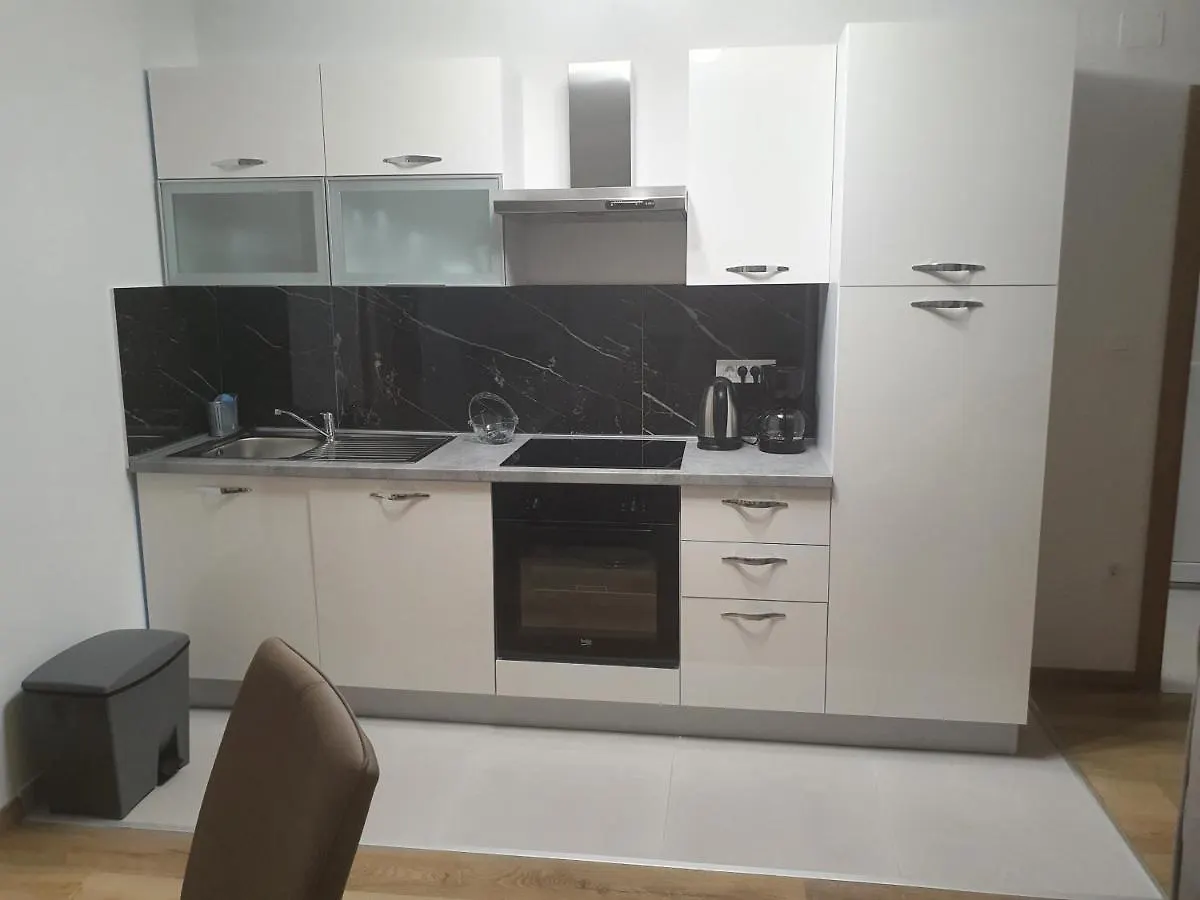 Apartmani Maris Rab Town 0*,  Croatia